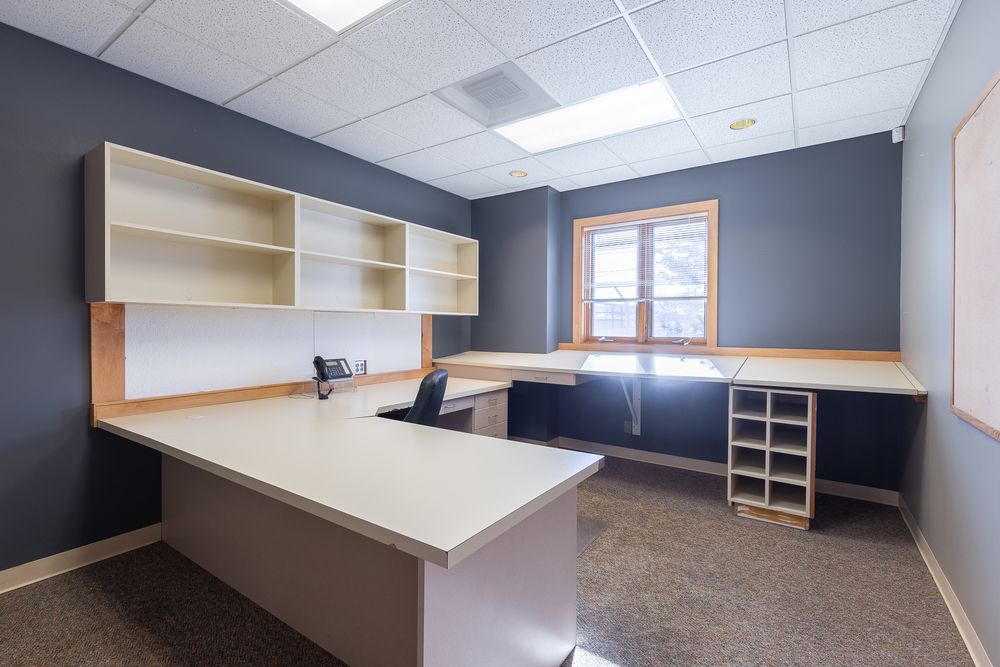 Office For Lease: 2801 Plant St, Rapid City, SD 57702